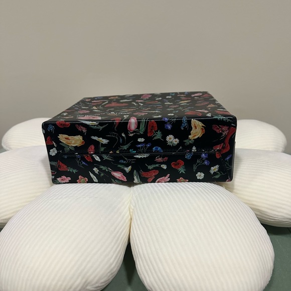 Off-White Handbag - Picture 6 of 9